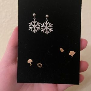 Women’s Snowflake Earrings Set of Three Pairs